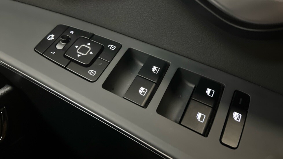 Used Kia Niro 2025 for sale - 76037640: Photo 25