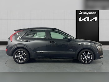 Used Kia Niro 2024 for sale - 79077674: Photo