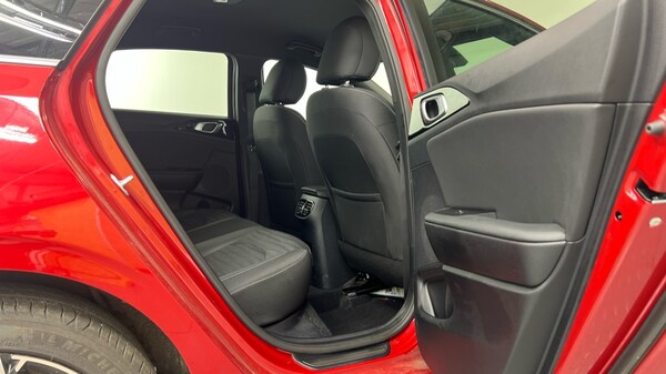 Used Kia Ceed 2024 for sale - 76112121: Photo 33