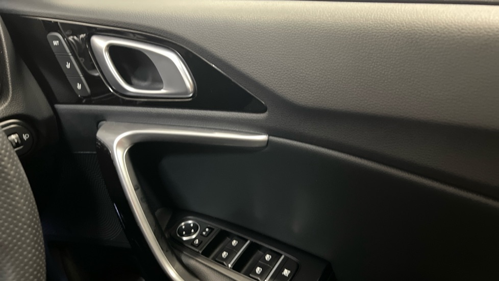 Used Kia XCeed 2024 for sale - 76615079: Photo 29