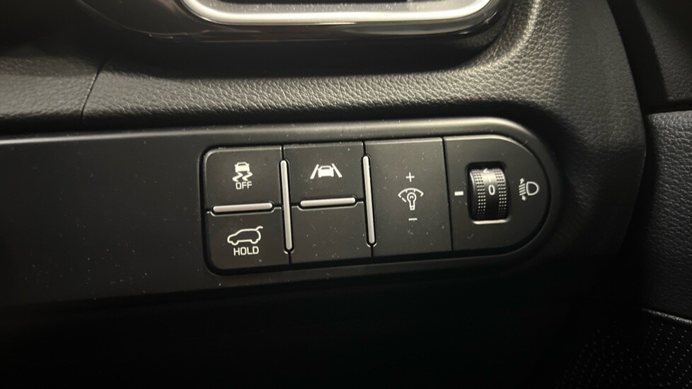 Used Kia XCeed 2024 for sale - 76615079: Photo 30