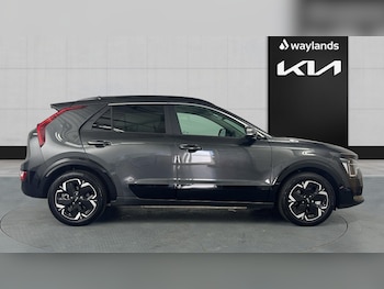 Used Kia Niro 2024 for sale - 79362729: Photo