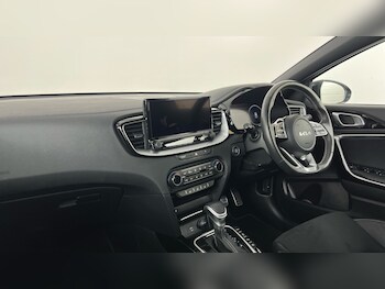 Used Kia XCeed 2024 for sale - 79113330: Photo