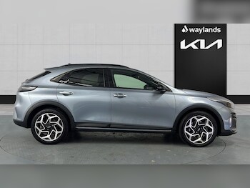 Used Kia XCeed 2024 for sale - 79113330: Photo