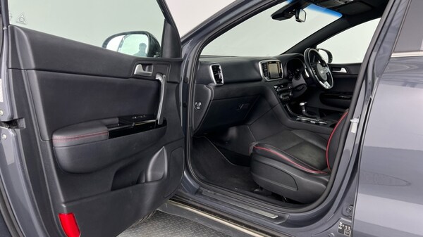 Used Kia Sportage 2019 for sale - 76021855: Photo 45