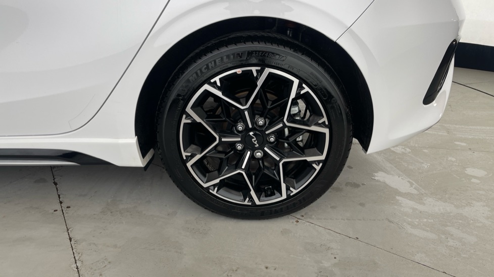 Used Kia Ceed 2025 for sale - 77050936: Photo 15