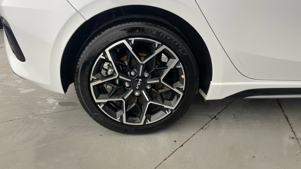 Used Kia Ceed 2025 for sale - 77050936: Photo 16