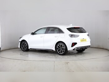 Used Kia Ceed 2025 for sale - 77050936: Photo