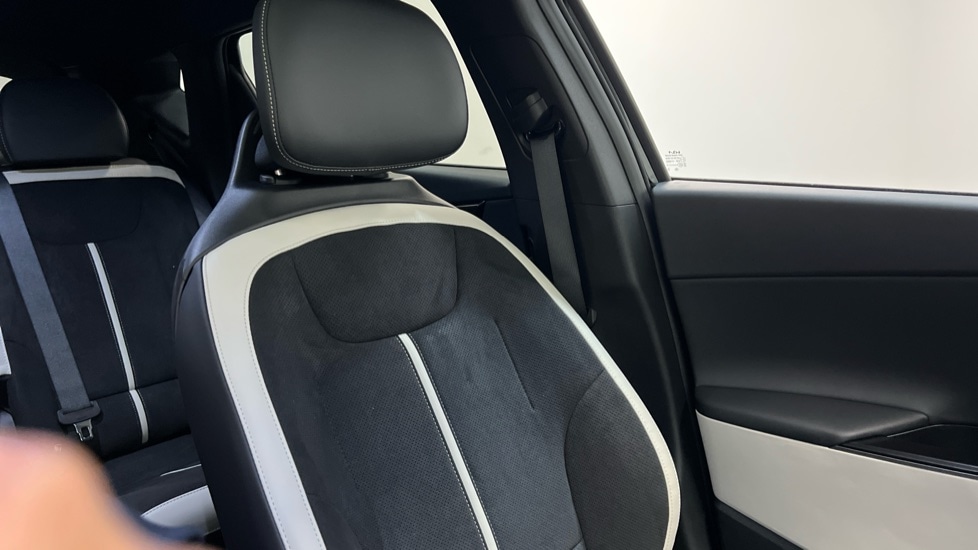 Used Kia EV6 2025 for sale - 76870717: Photo 30