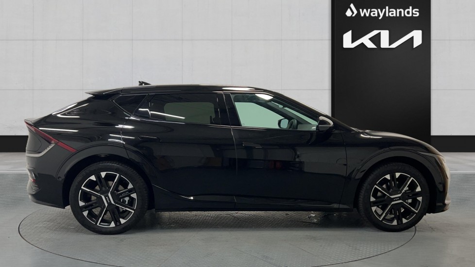 Used Kia EV6 2025 for sale - 76870717: Photo 4