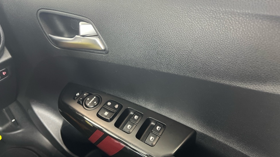 Used Kia Picanto 2018 for sale - 76092080: Photo 15