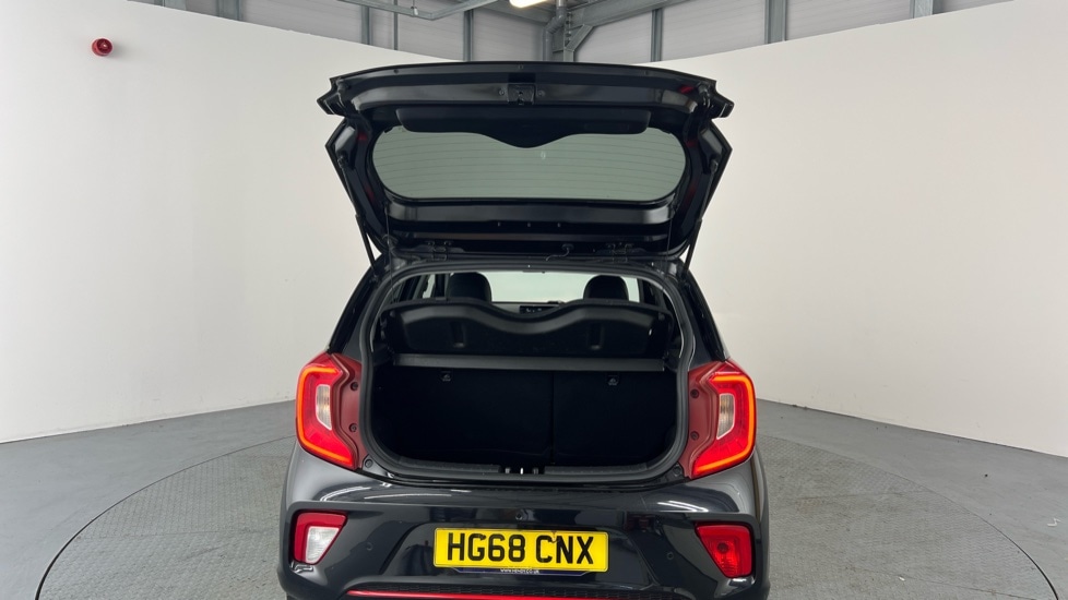 Used Kia Picanto 2018 for sale - 76092080: Photo 8