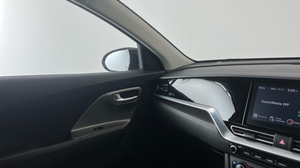 Used Kia Niro 2021 for sale - 76888858: Photo 35