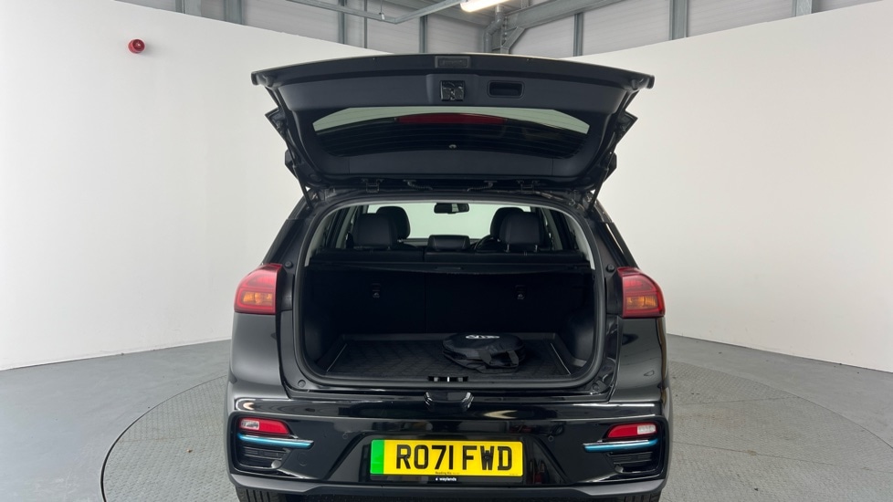 Used Kia Niro 2021 for sale - 76888858: Photo 8