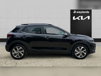 Used Kia Stonic 2024 for sale - 79670316: Photo