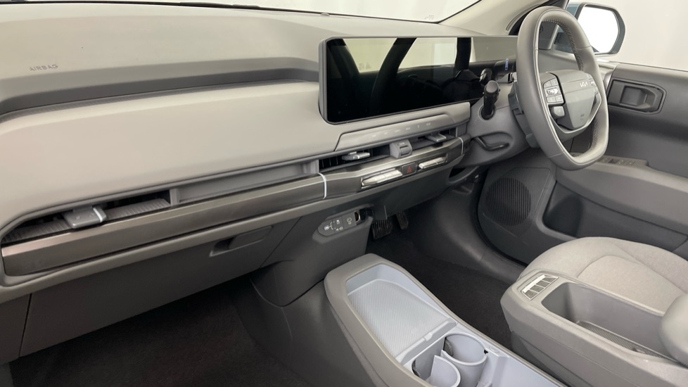 Used Kia EV3 2025 for sale - 77570063: Photo 8