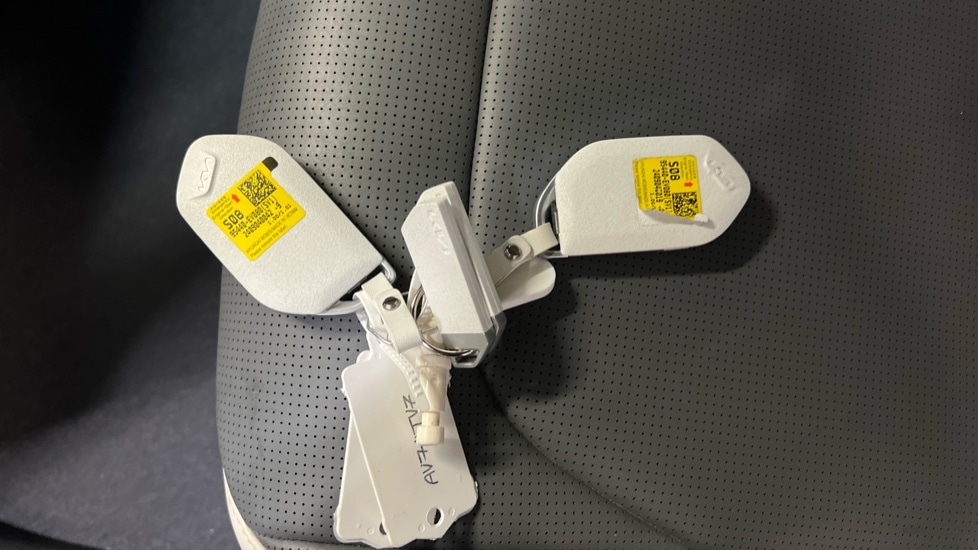 Used Kia EV3 2025 for sale - 77316086: Photo 11