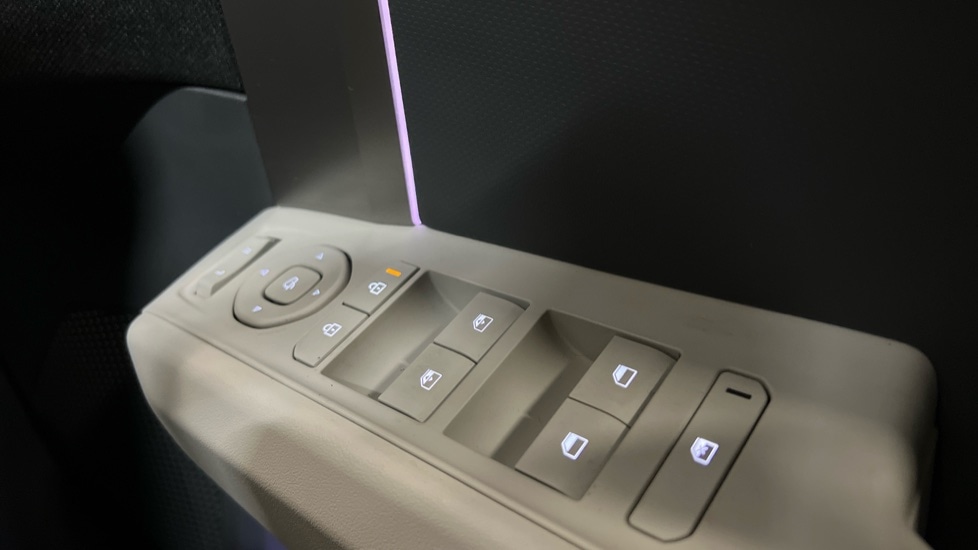 Used Kia EV3 2025 for sale - 77316086: Photo 39