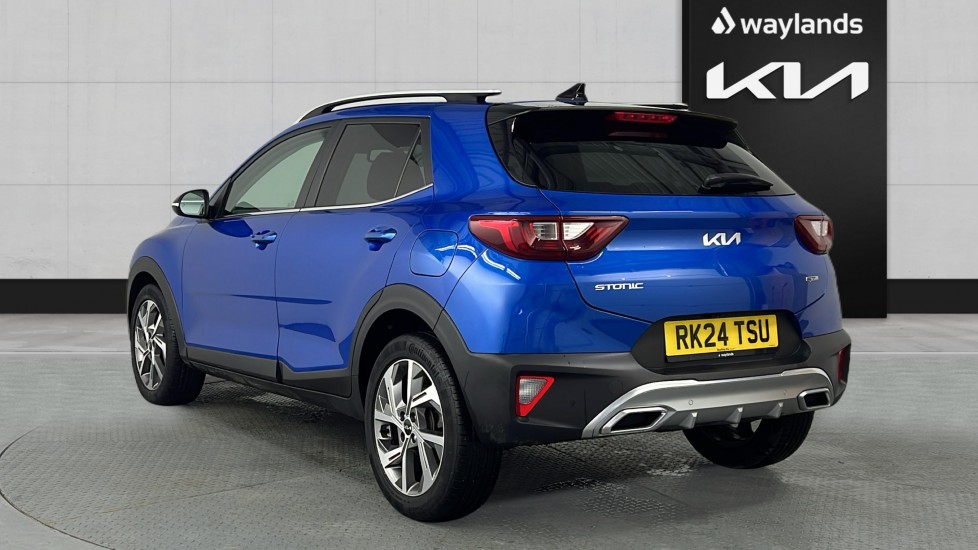 Used Kia Stonic 2024 for sale - 77232129: Photo 2