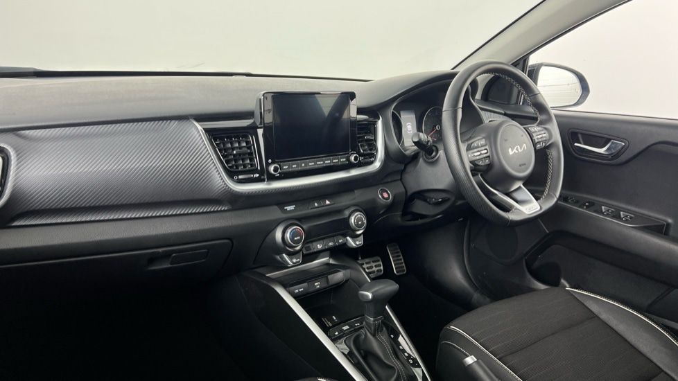 Used Kia Stonic 2024 for sale - 77232129: Photo 3