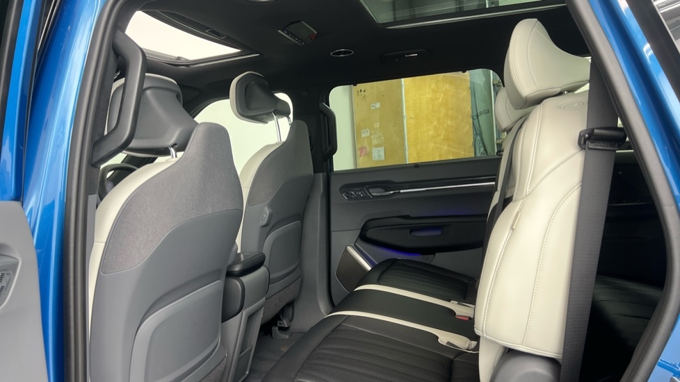 Used Kia EV9 2024 for sale - 77545140: Photo 10