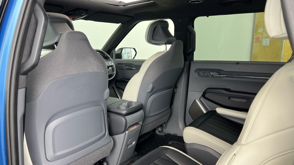 Used Kia EV9 2023 for sale - 77810219: Photo 10