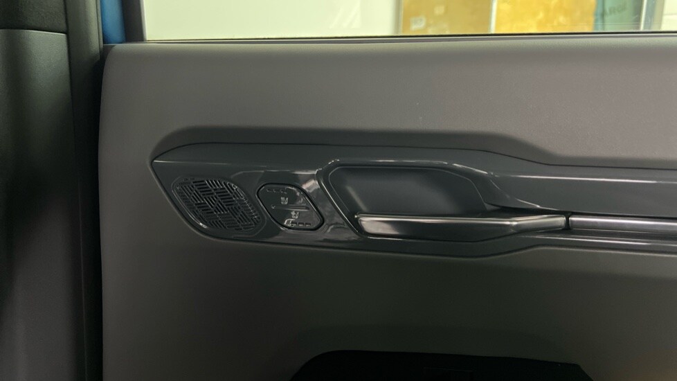 Used Kia EV9 2023 for sale - 77810219: Photo 42