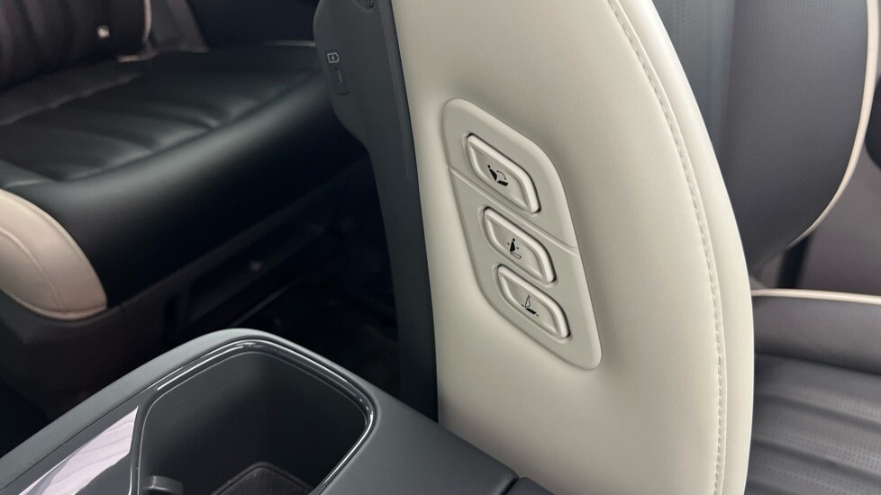 Used Kia EV9 2023 for sale - 77810219: Photo 53