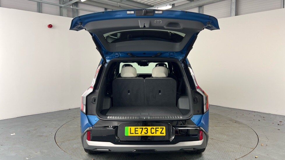 Used Kia EV9 2023 for sale - 77810219: Photo 8