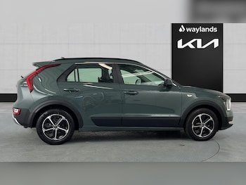 Used Kia Niro 2023 for sale - 76914966: Photo