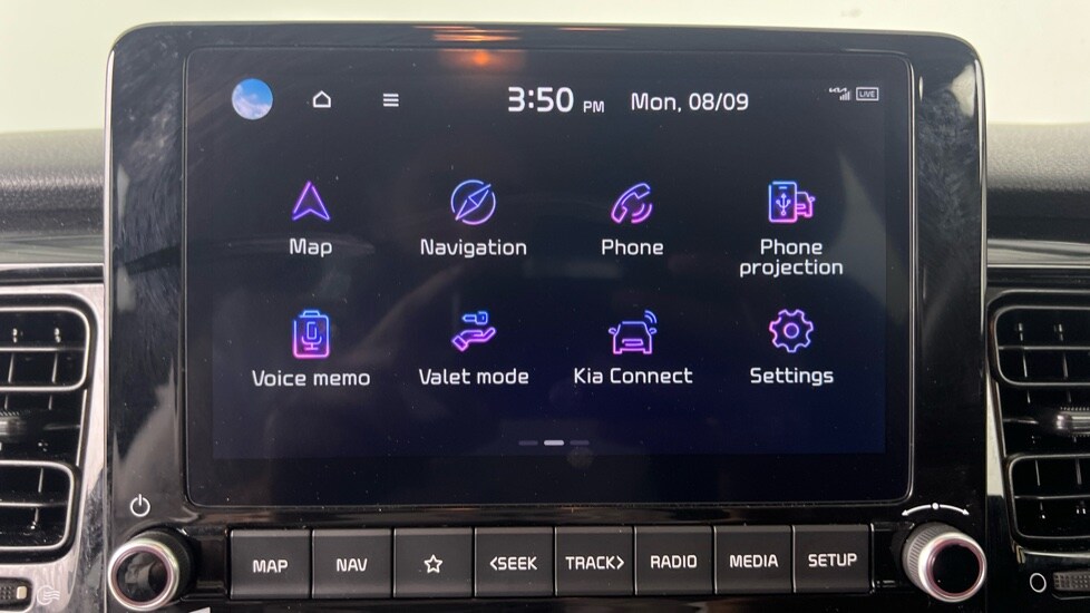 Used Kia Stonic 2024 for sale - 78137050: Photo 32