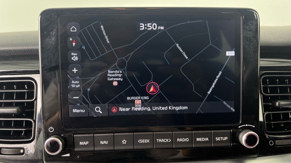 Used Kia Stonic 2024 for sale - 78137050: Photo 34