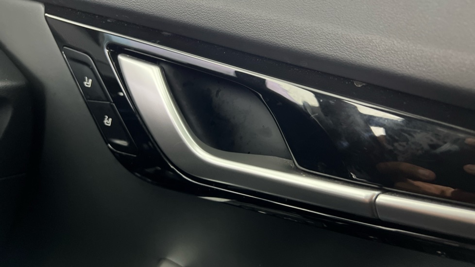 Used Kia EV6 2023 for sale - 77519123: Photo 41