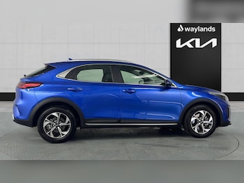 Used Kia XCeed 2025 for sale - 78762065: Photo