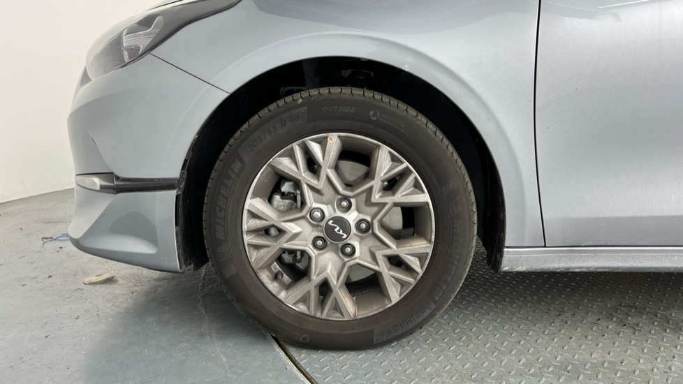 Used Kia Ceed 2025 for sale - 76869598: Photo 19