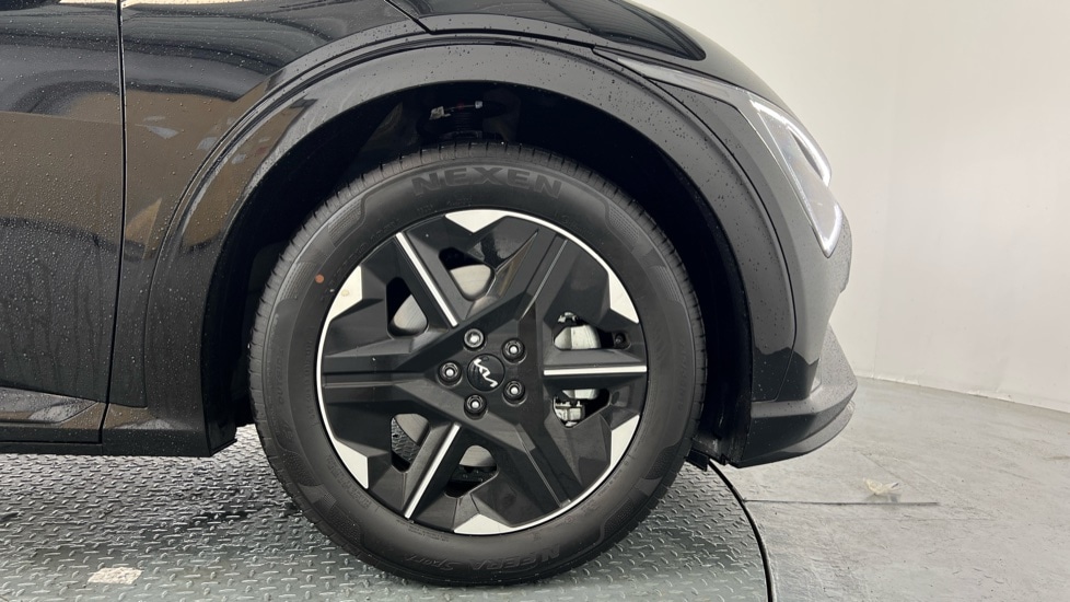 Used Kia EV6 2025 for sale - 76870835: Photo 5