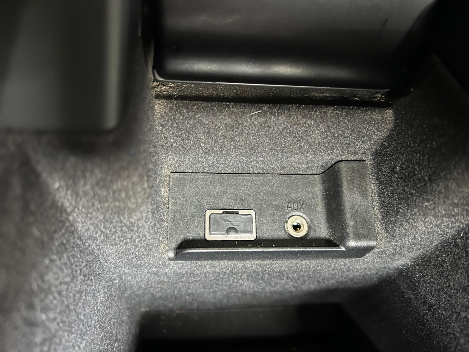 Used Volvo V60 2013 for sale - 77760553: Photo 18