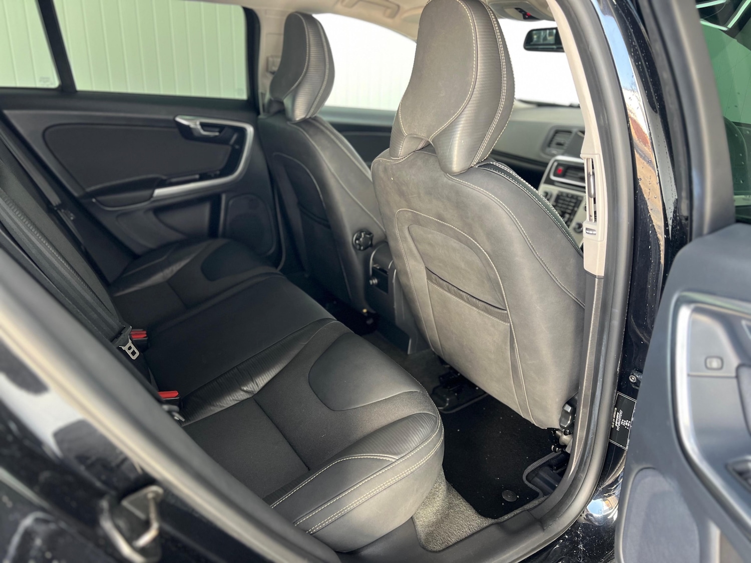 Used Volvo V60 2013 for sale - 77760553: Photo 20