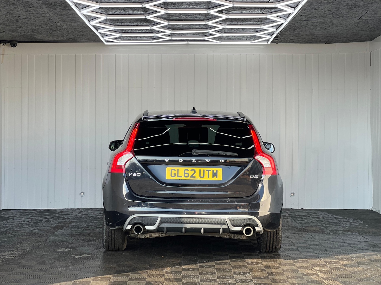 Used Volvo V60 2013 for sale - 77760553: Photo 5