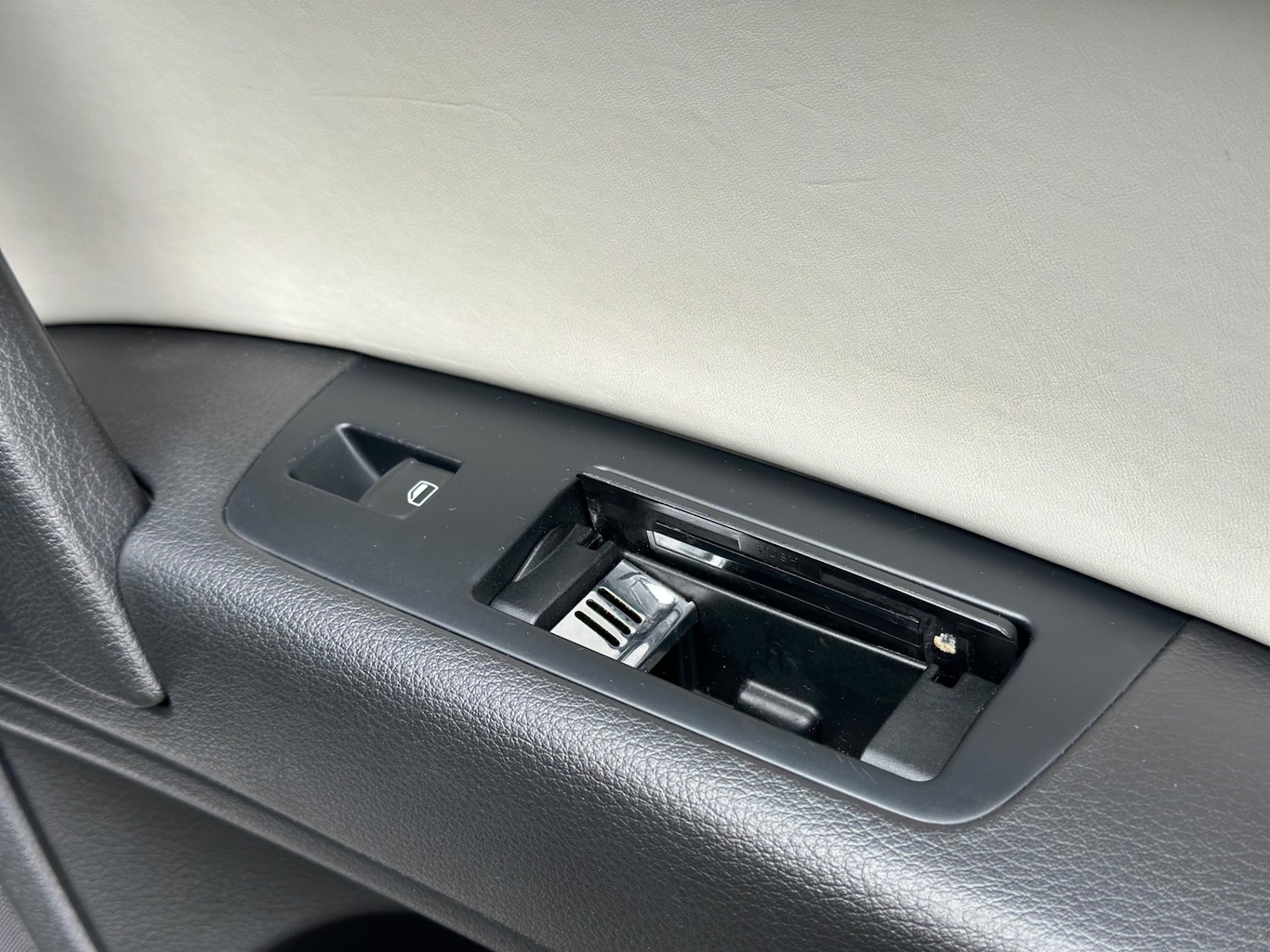 Used Audi Q7 2009 for sale - 77140971: Photo 22