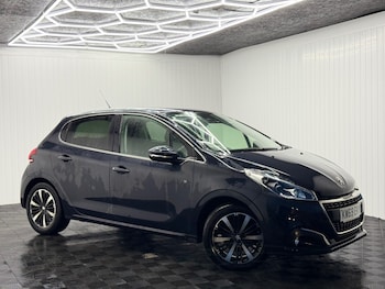 Used Peugeot 208 2019 for sale - 79399052: Photo