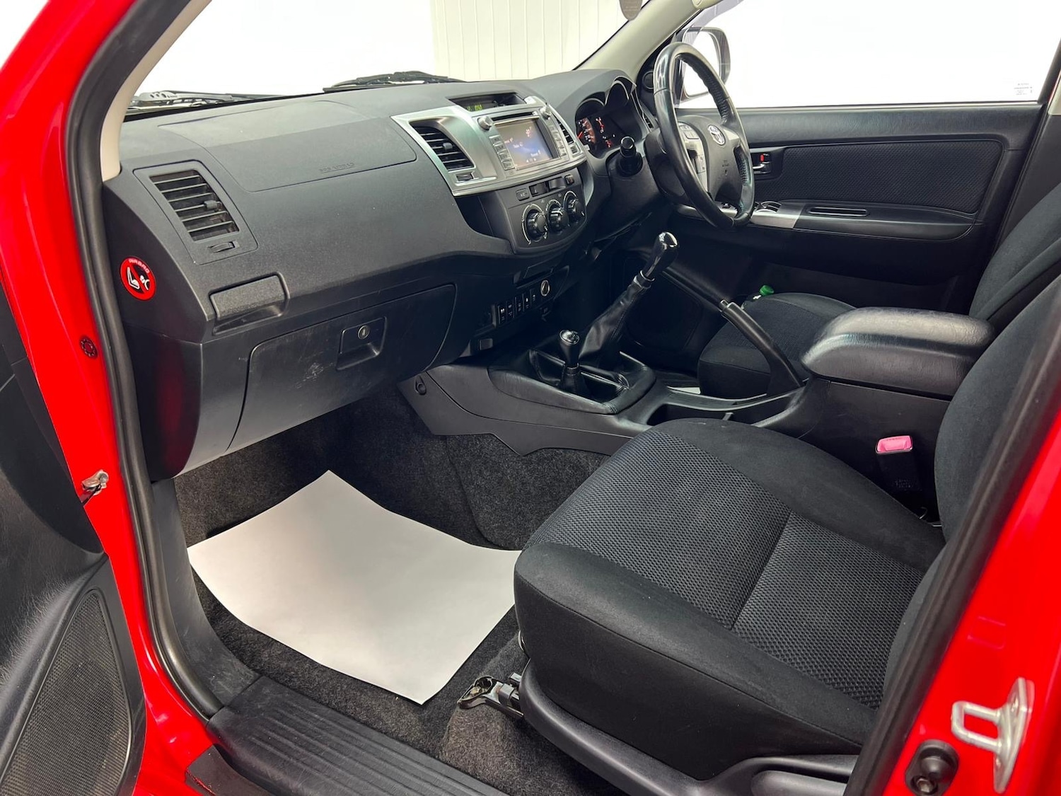 Used Toyota Hilux 2014 for sale - 77760293: Photo 12