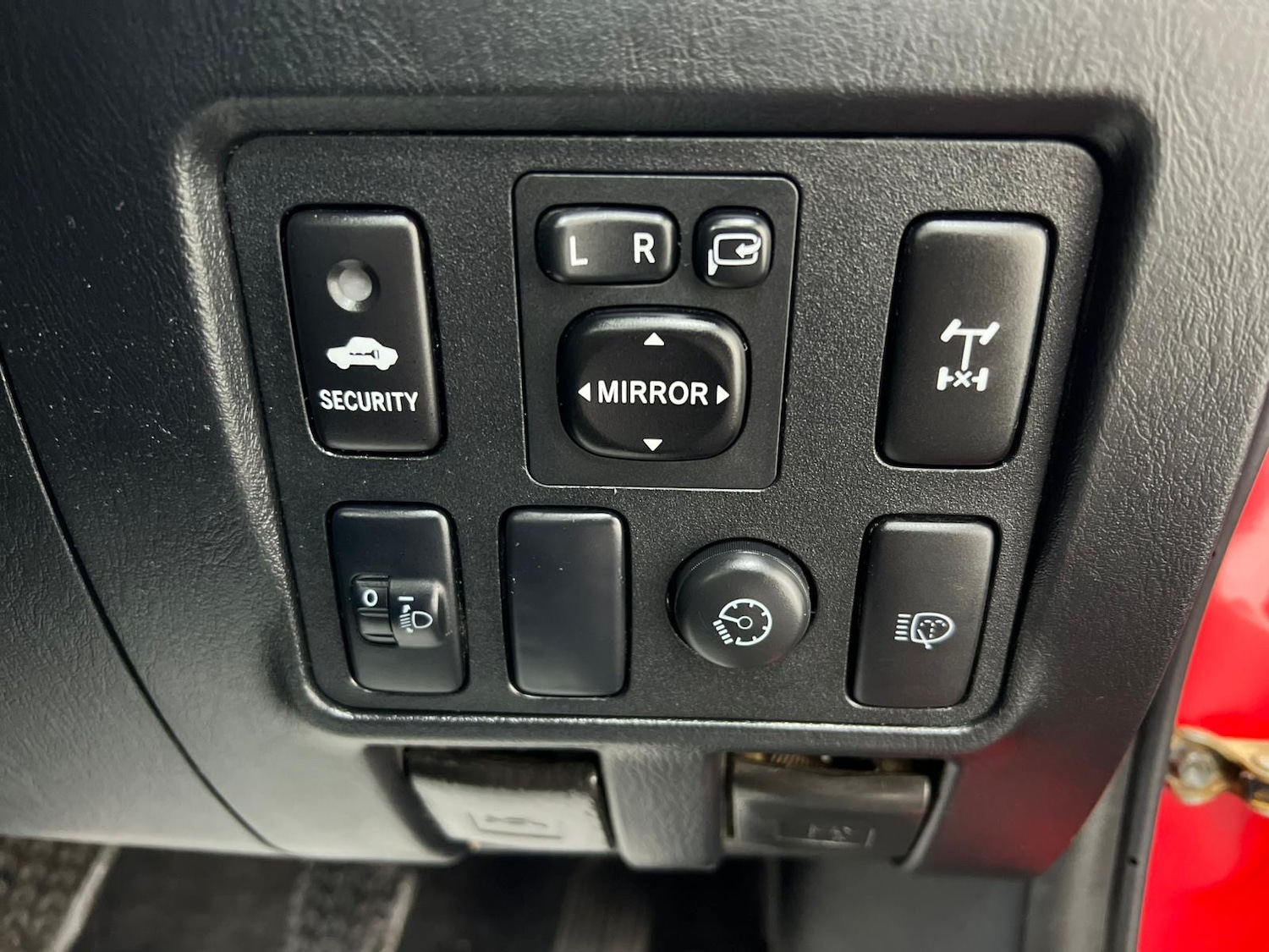 Used Toyota Hilux 2014 for sale - 77760293: Photo 18