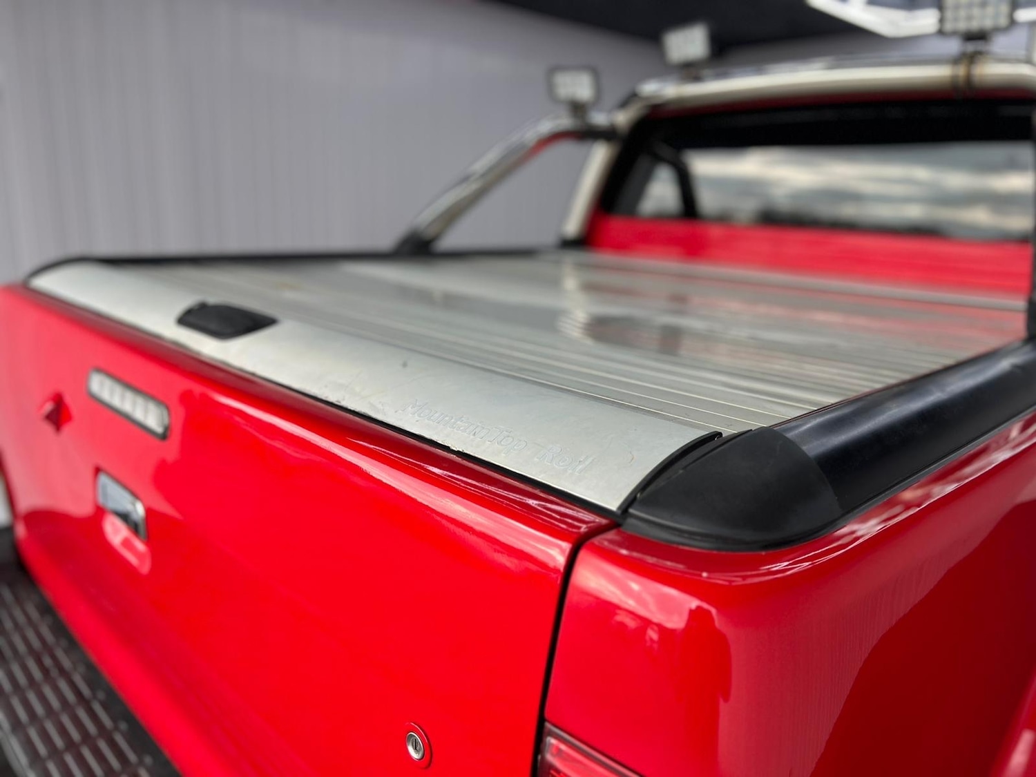 Used Toyota Hilux 2014 for sale - 77760293: Photo 9