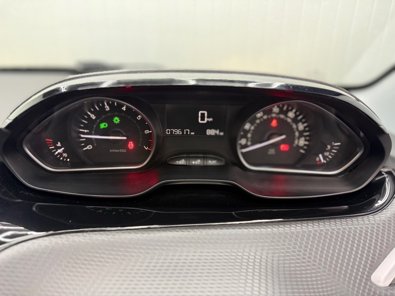 Used Peugeot 208 2016 for sale - 77635374: Photo 16