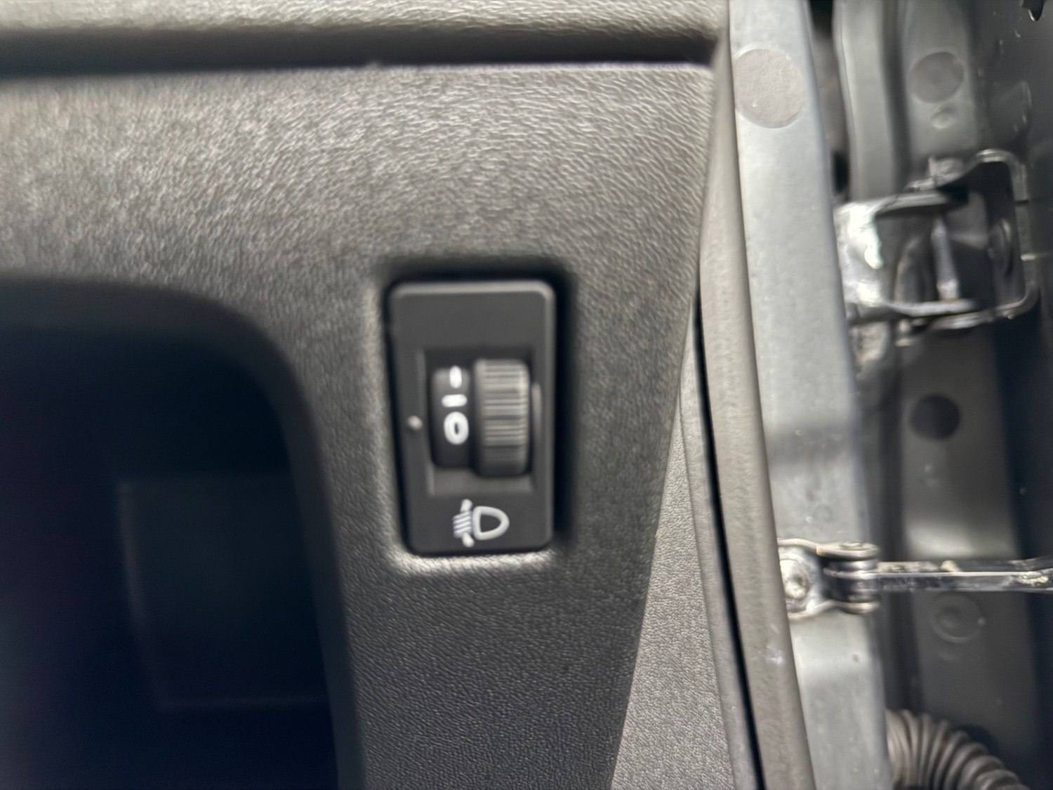 Used Peugeot 208 2016 for sale - 77635374: Photo 18