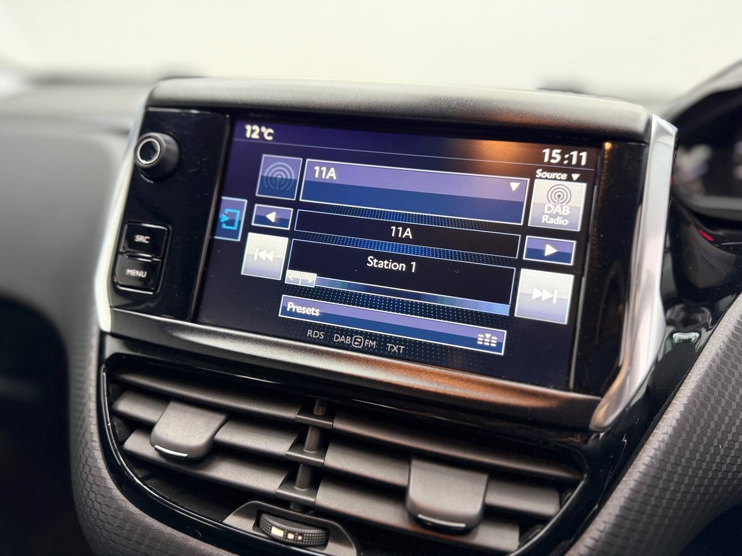 Used Peugeot 208 2016 for sale - 77635374: Photo 19