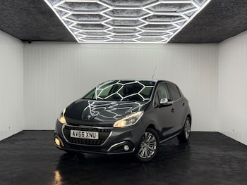 Used Peugeot 208 2016 for sale - 77635374: Photo