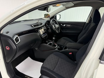 Used Nissan Qashqai 2015 for sale - 79495064: Photo