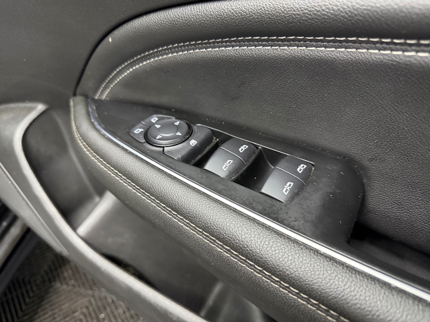 Used Vauxhall Insignia 2018 for sale - 77635376: Photo 13